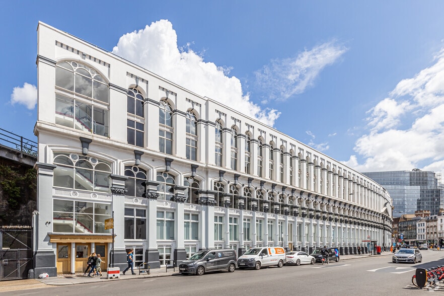 24 Southwark St, London to rent - Primary Photo - Image 1 of 26
