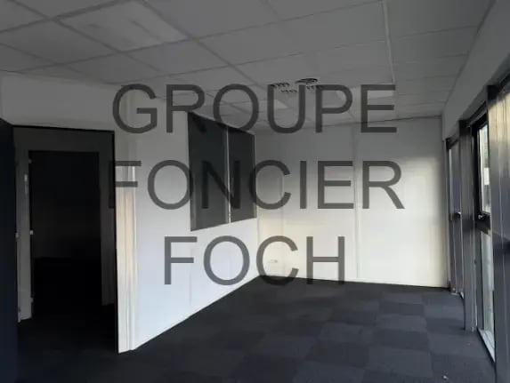 Rue Elisée Reclus, Décines-Charpieu to rent Interior Photo- Image 1 of 5