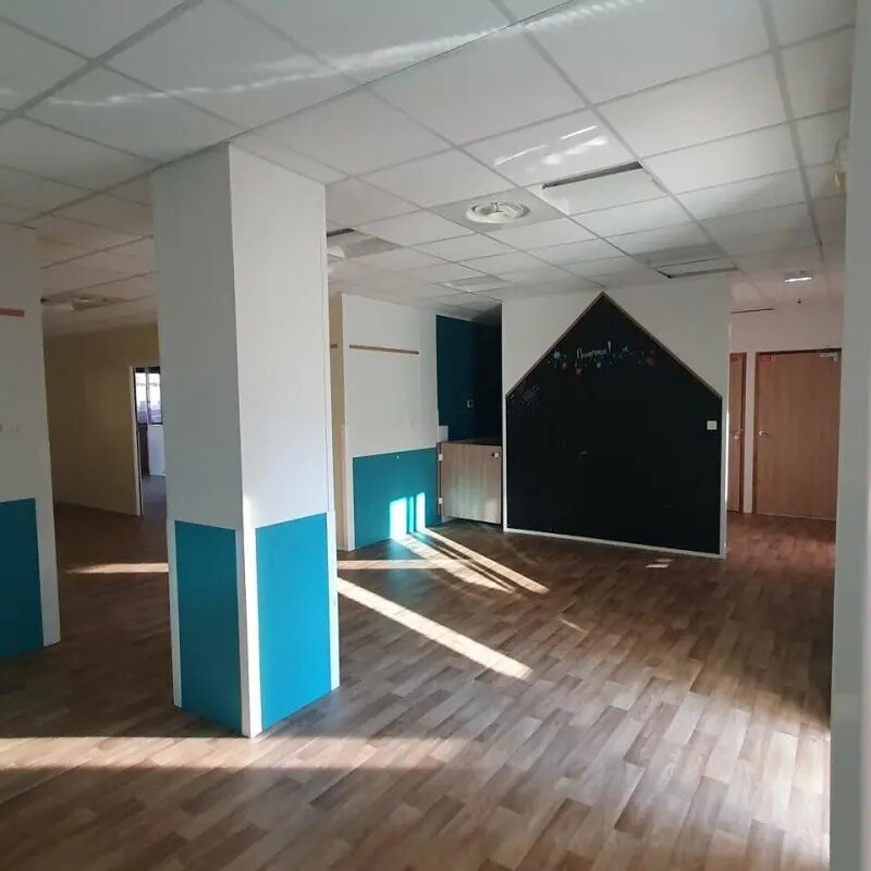 Office in Grenoble to rent Primary Photo- Image 1 of 19