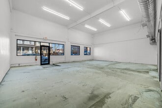 215 Market St, Perth Amboy, NJ to rent Interior Photo- Image 2 of 6