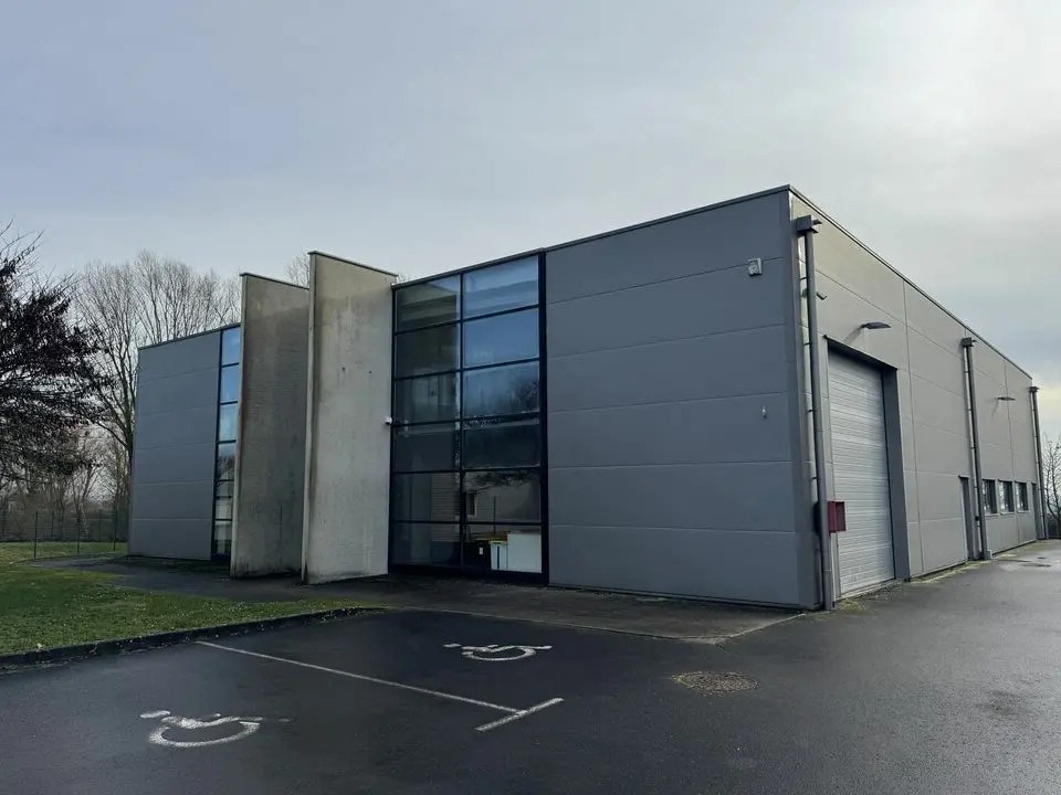 Vente Local d'activités 515 m² - Photo 1