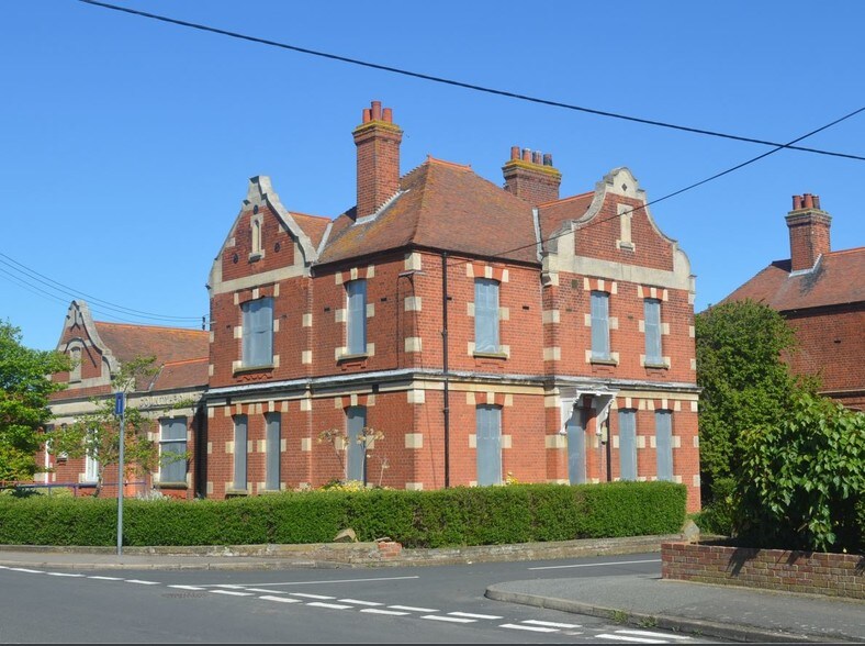 Queenborough Rd, Southminster for sale - Primary Photo - Image 1 of 1