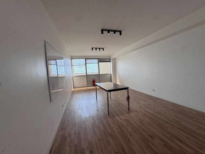 Office in Bagnolet for sale - Interior Photo - Image 3 of 9