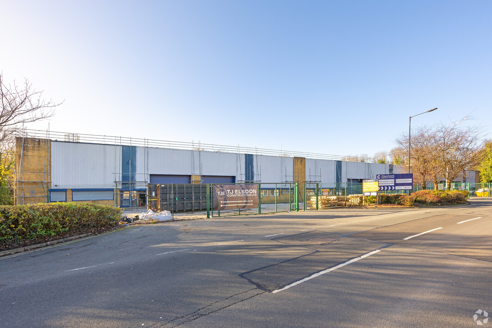 Claywheels Ln, Sheffield to rent Primary Photo- Image 1 of 3