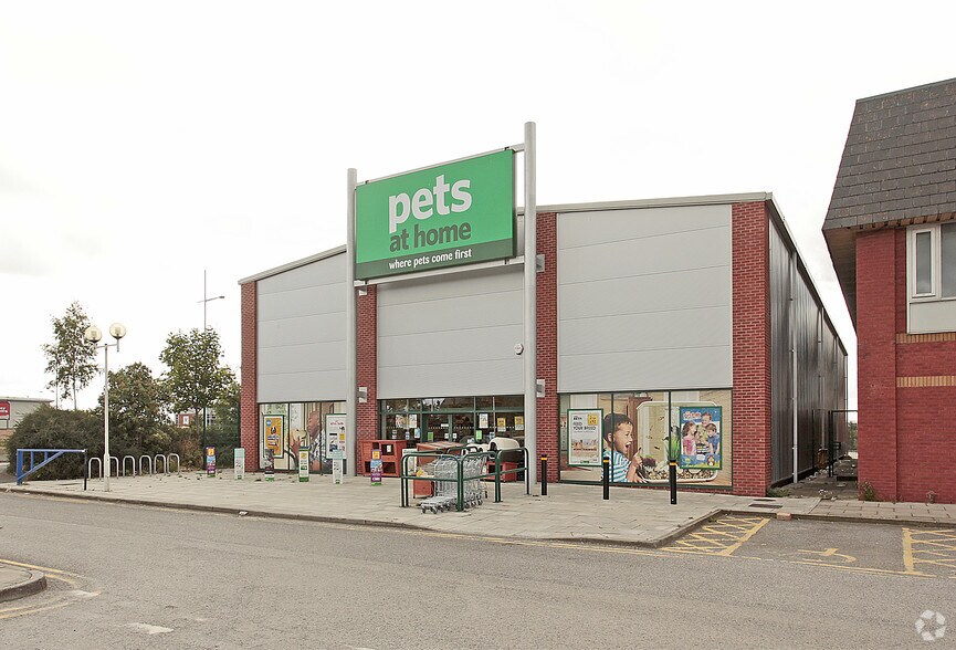 Earle Rd, Widnes for sale - Primary Photo - Image 1 of 1