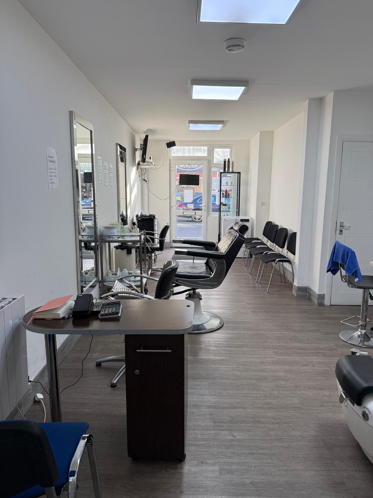 137 Heston Rd, Hounslow to rent Interior Photo- Image 1 of 4