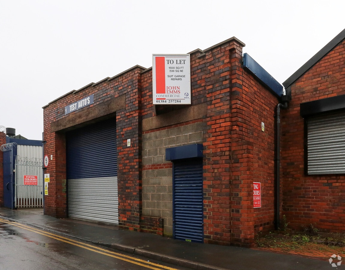 Fisher St, Tipton DY4 8XE | LoopNet.co.uk