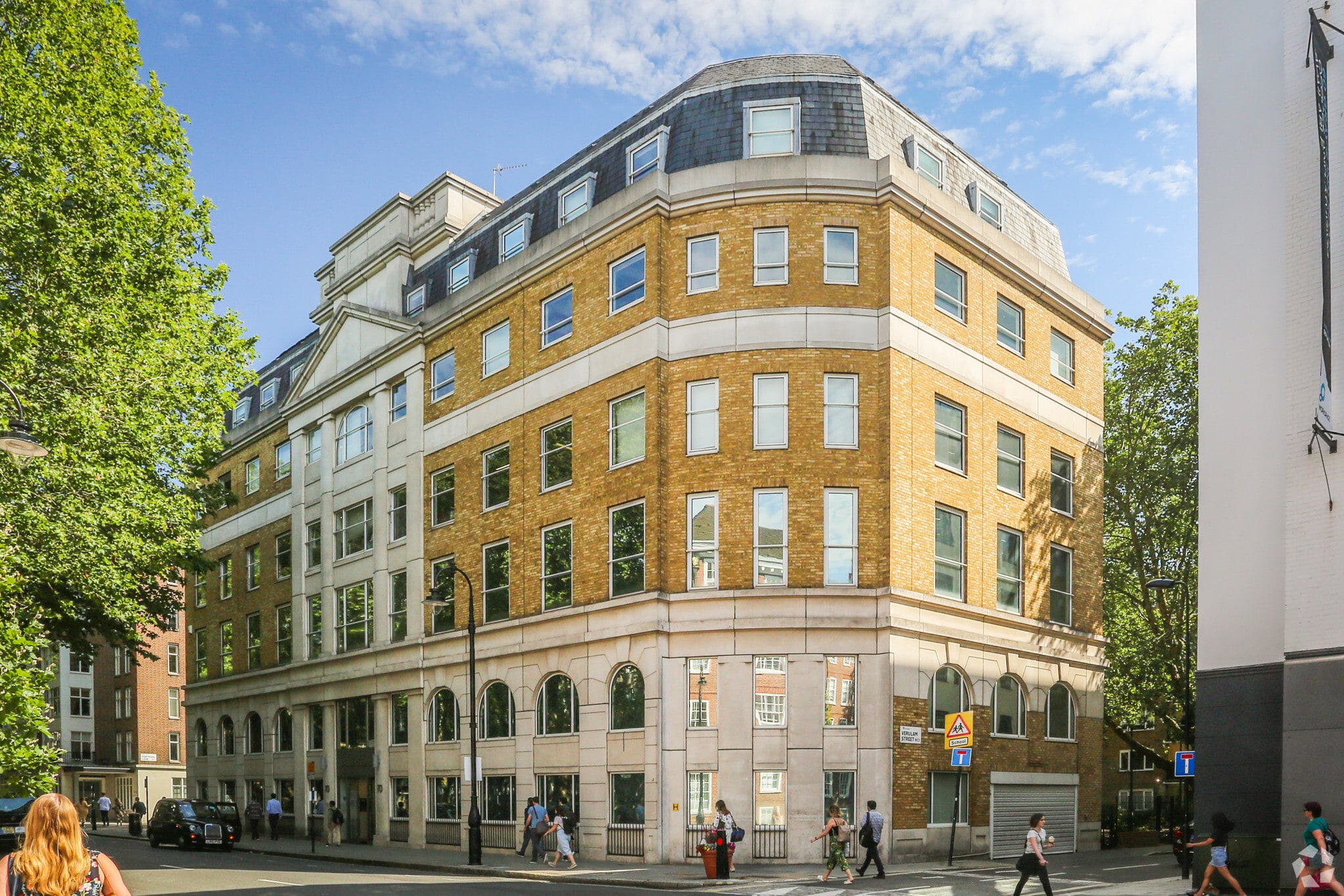 70 Grays Inn Rd, London for sale Primary Photo- Image 1 of 1