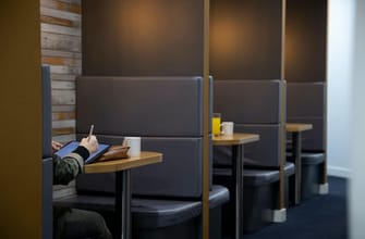 20 St. Dunstans Rd, London to rent Interior Photo- Image 1 of 9