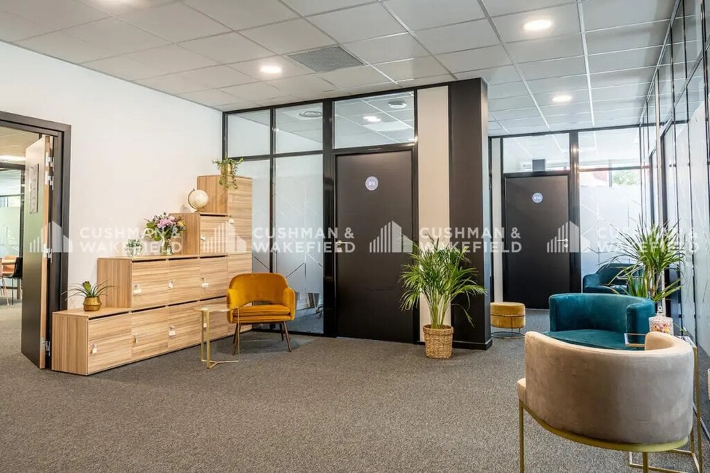 Coworking - Jusqu'à 4 postes - Photo 1