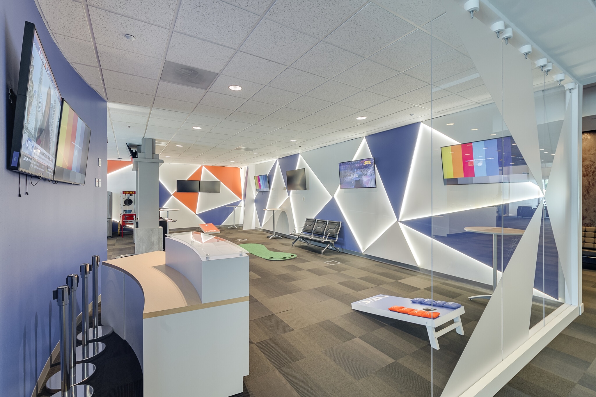 3929 W John Carpenter Fwy, Irving, TX to rent Building Photo- Image 1 of 13