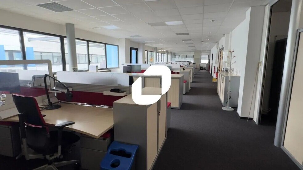 2 Rue Bartisch, Strasbourg to rent - Interior Photo - Image 3 of 10