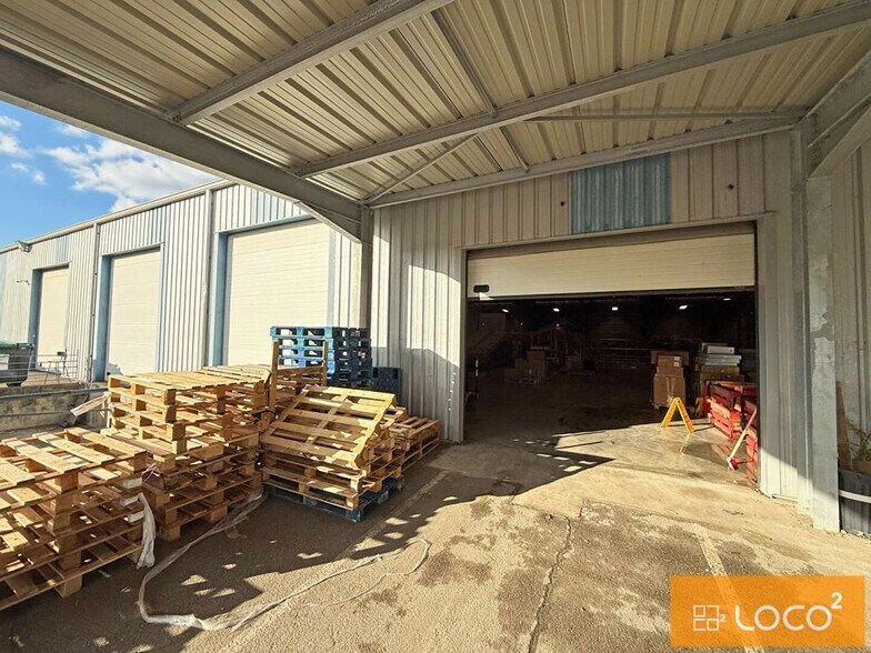 12 Boulevard Marcel Paul, Tournefeuille to rent - Building Photo - Image 2 of 4
