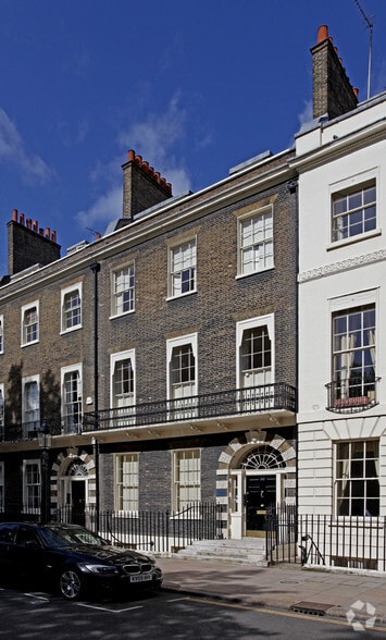 20 Bedford Sq, London to rent - Primary Photo - Image 1 of 4