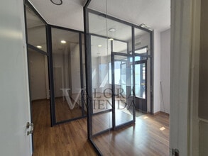 Retail in Alcorcón, Madrid to rent Interior Photo- Image 1 of 13