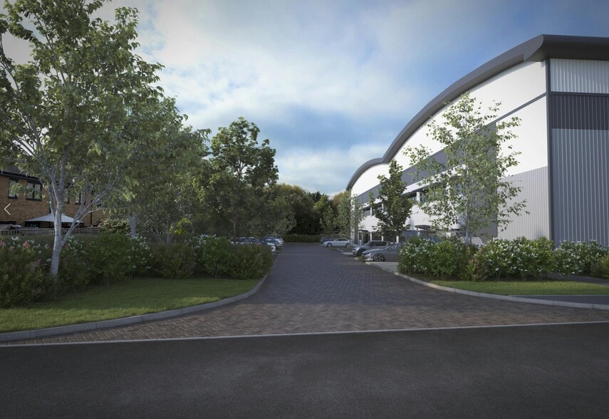 Gatehouse Way, Aylesbury to rent - Building Photo - Image 3 of 3