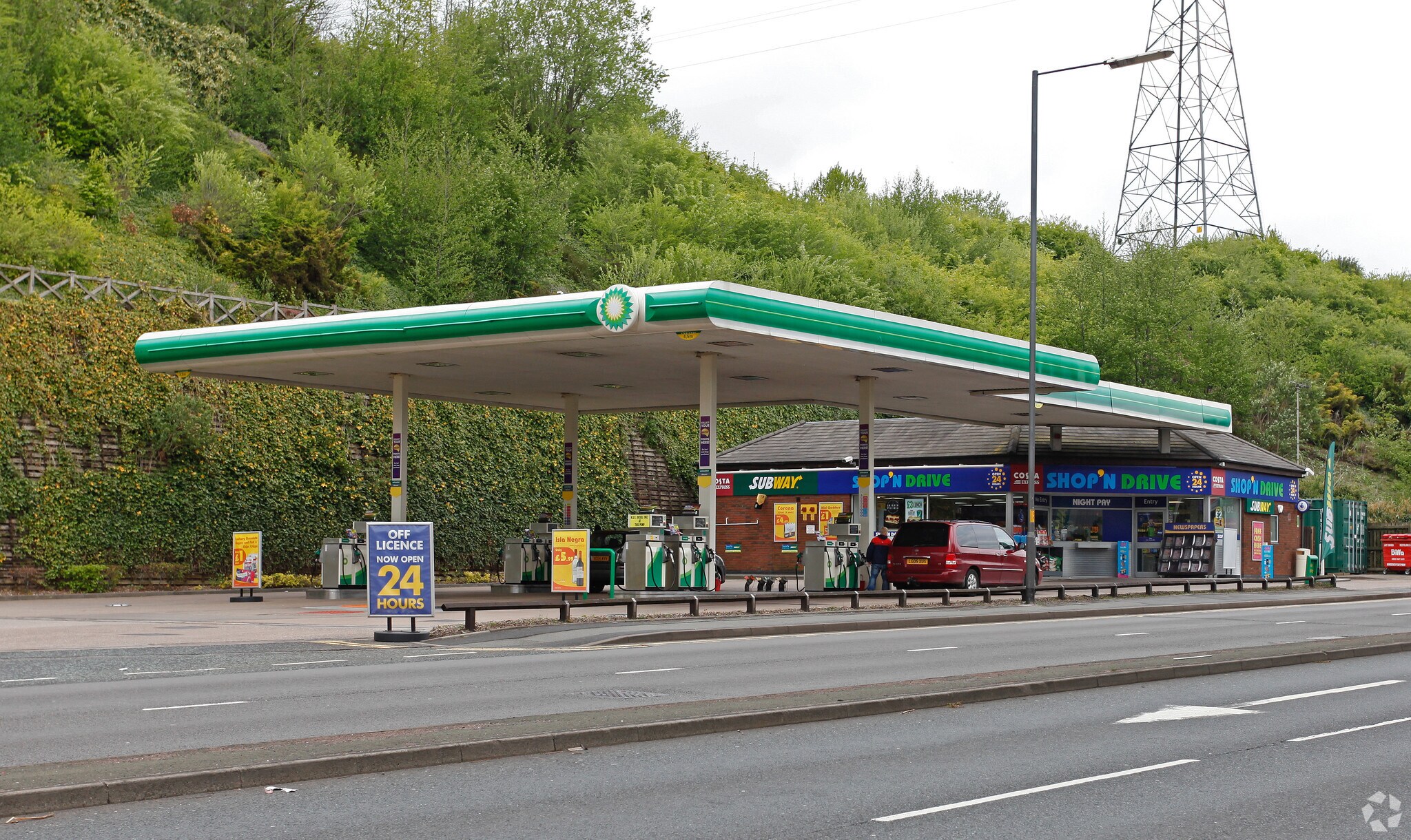 Pedmore Rd, Brierley Hill for sale Primary Photo- Image 1 of 1