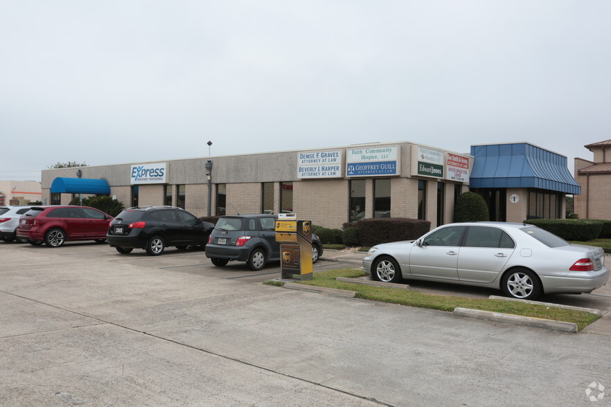 4721 Garth Rd, Baytown, TX for sale - Primary Photo - Image 1 of 1