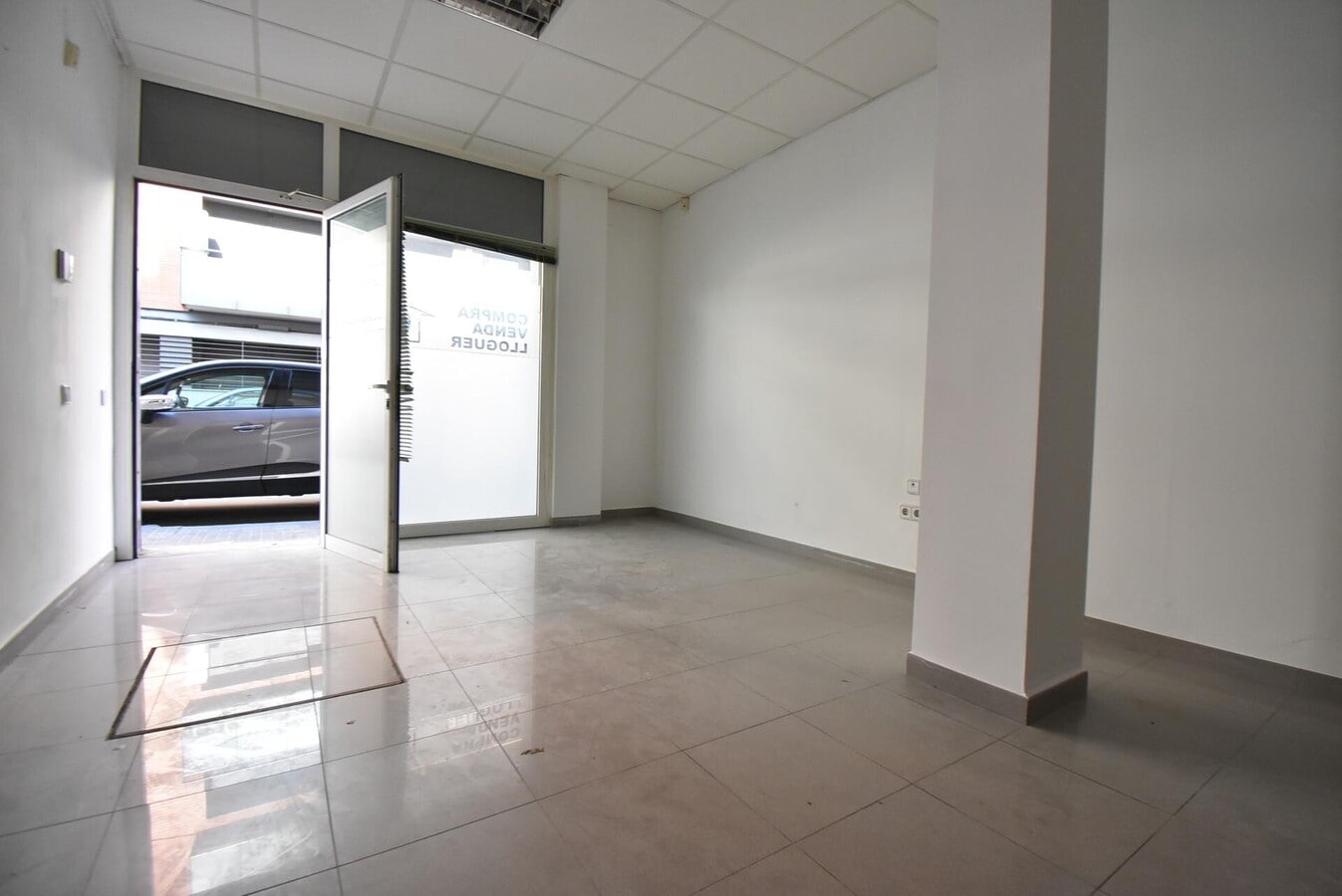 Terrassa, BAR 08223 - - - Floor Plan - Image 2 of 10