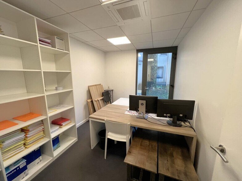 Office in Nanterre to rent - Interior Photo - Image 3 of 5