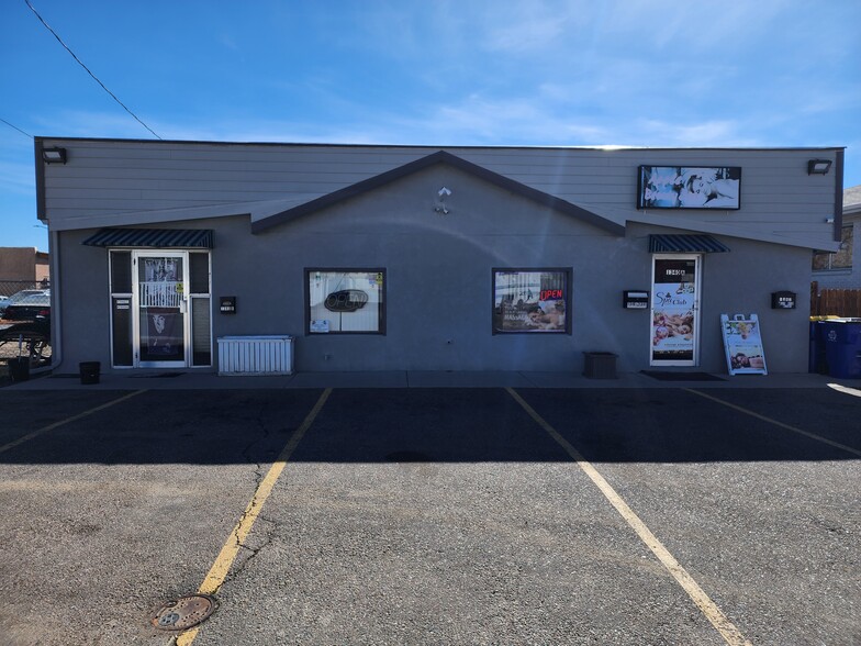 528-530 E Eisenhower Blvd, Loveland, CO for sale - Building Photo - Image 2 of 3