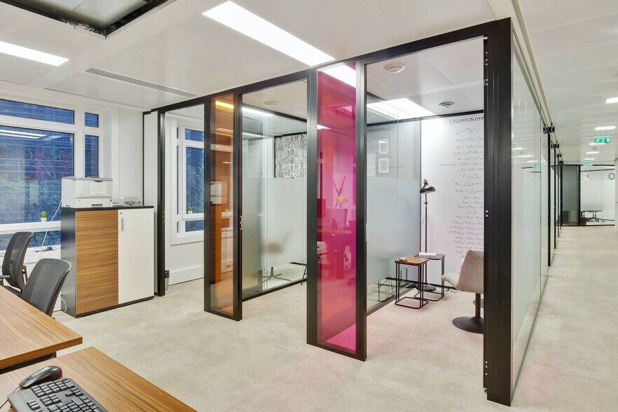 Office in Puteaux to rent - Building Photo - Image 2 of 20