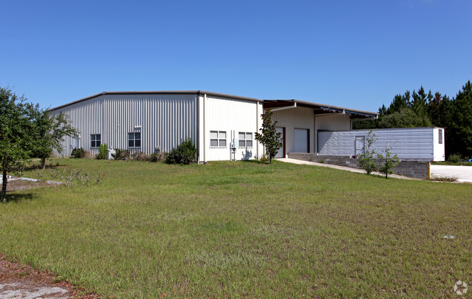 4680 Lake Industrial Blvd, Tavares, FL for sale - Primary Photo - Image 1 of 1