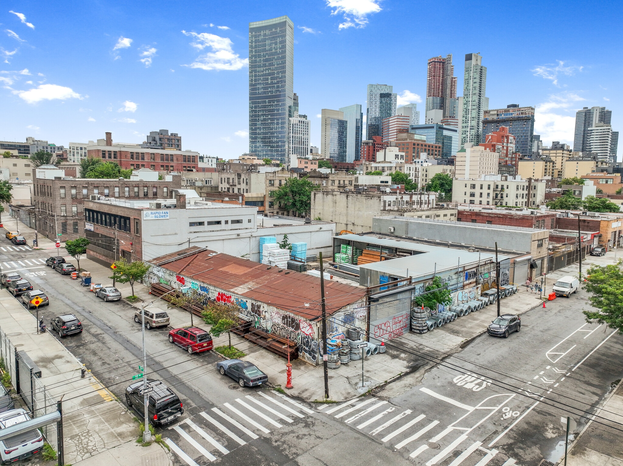 39-01 23rd St, Long Island City, NY for sale Primary Photo- Image 1 of 1