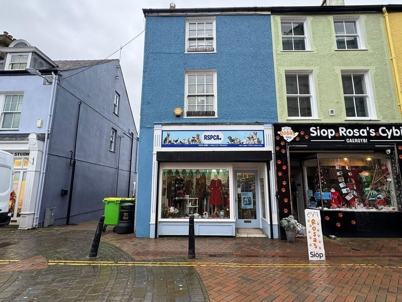 19 Stanley St, Holyhead for sale - Building Photo - Image 1 of 17