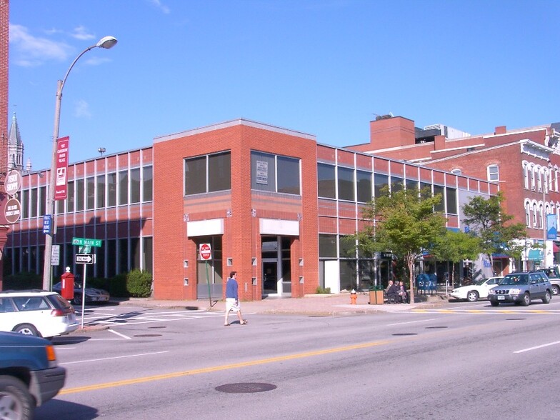 39-51 N Main St, Concord, NH for rent - Building Photo - Image 1 of 3