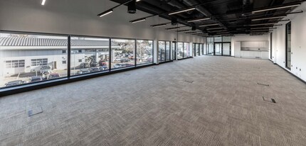 2-8 Queensway, Croydon to rent Interior Photo- Image 1 of 1