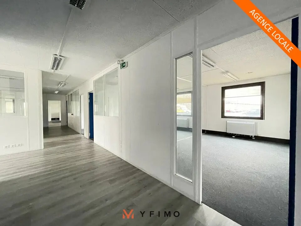Vente Bureaux 1 213 m² - Photo 1