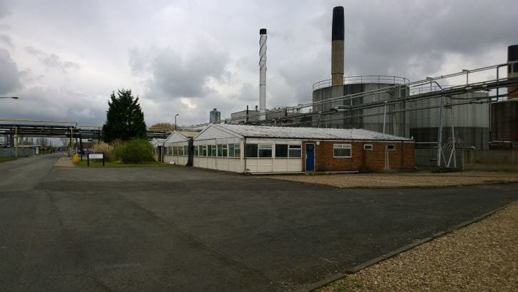 Moody Ln, Grimsby to rent Primary Photo- Image 1 of 2