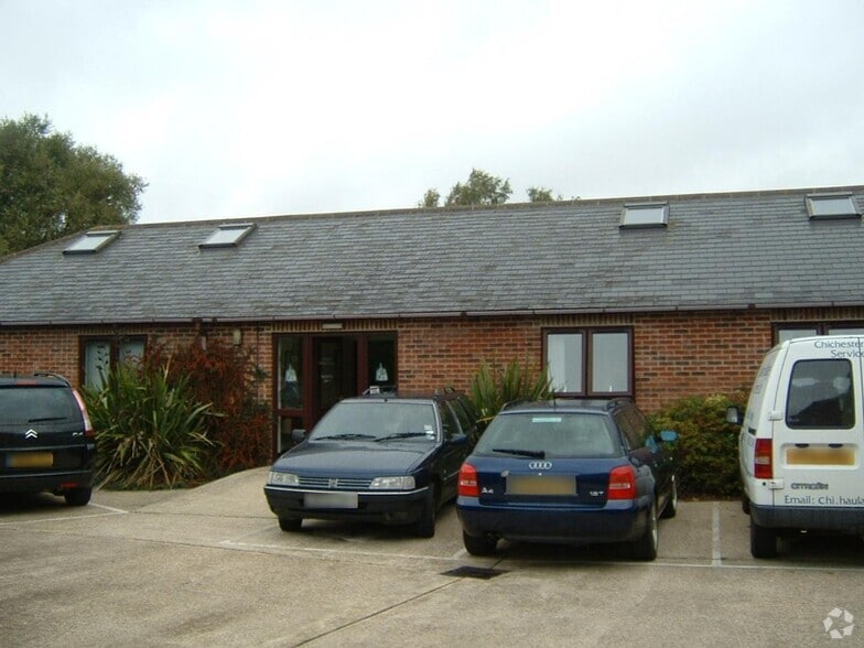 Vinnetrow Rd, Chichester for sale - Building Photo - Image 3 of 8