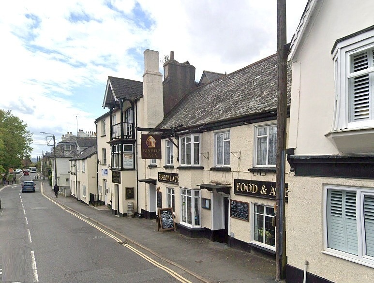 Lode Ln, Chudleigh for sale Primary Photo- Image 1 of 8
