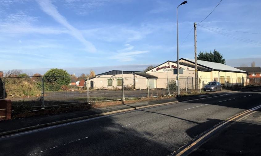 69 Poolstock Rd, Wigan for sale - Primary Photo - Image 1 of 1