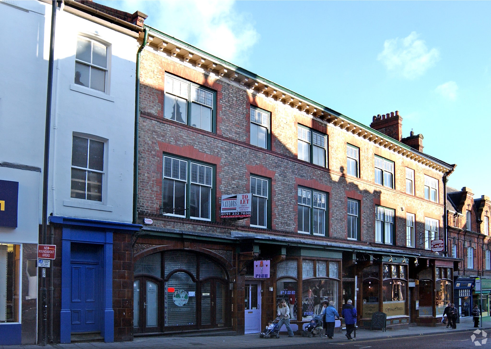 1A-5 Crown St, Darlington to rent Primary Photo- Image 1 of 4