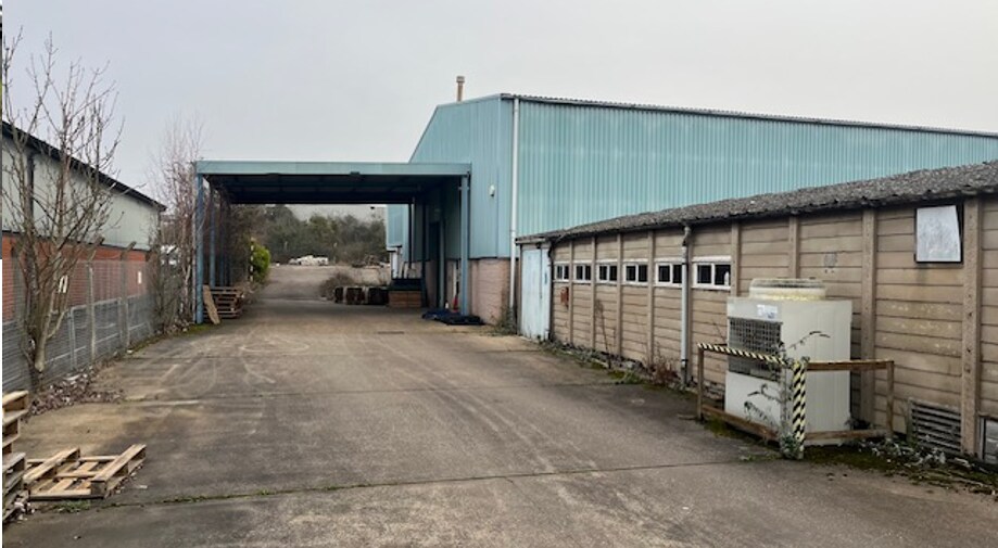 155 Masons Rd, Stratford-Upon-Avon for sale Primary Photo- Image 1 of 2