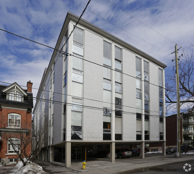 309 Cooper St, Ottawa, ON for rent - Building Photo - Image 3 of 3