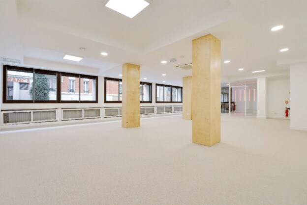 Office in Paris for sale - Building Photo - Image 3 of 9