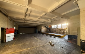 1 Lancaster Rd, Hinckley to rent Interior Photo- Image 2 of 5