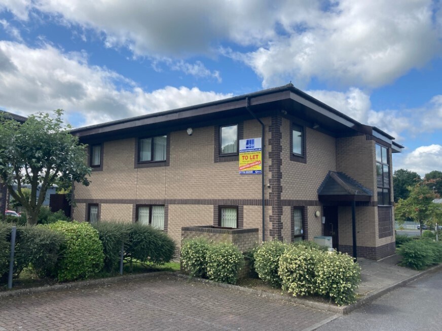 Keighley Rd, Skipton for sale Building Photo- Image 1 of 1