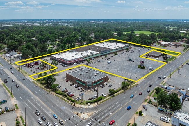 More details for 4651-4701 Knight Arnold Rd, Memphis, TN - Retail for Auction