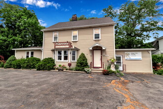 914 Center St, Lewiston, NY for sale Primary Photo- Image 1 of 1