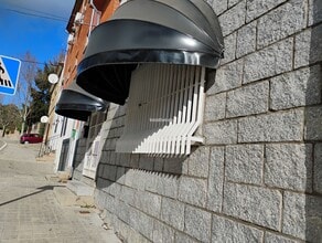 Retail in Fresnedillas de la Oliva, Madrid to rent Interior Photo- Image 1 of 22