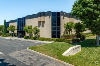 More details for 2160 Las Palmas Dr, Carlsbad, CA - Industrial for Rent