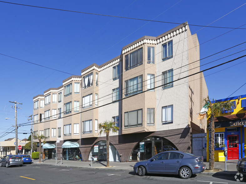 2340-2380 Irving St, San Francisco, CA for rent - Primary Photo - Image 1 of 2