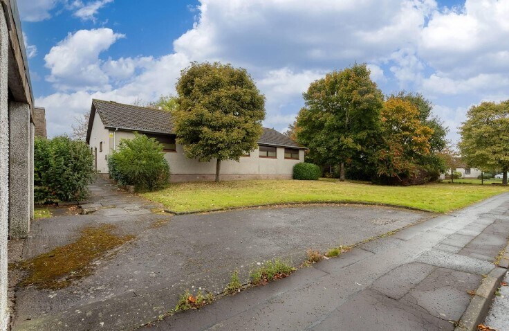 The Compass, Glenrothes for sale - Building Photo - Image 2 of 4