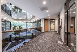 2525 Harrodsburg Rd, Lexington, KY to rent Interior Photo- Image 1 of 1