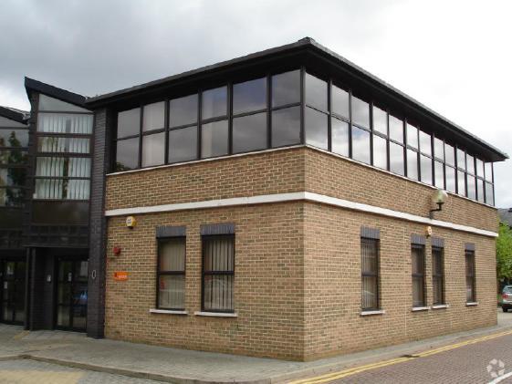 Brooklands Clos, Sunbury On Thames for sale Primary Photo- Image 1 of 1